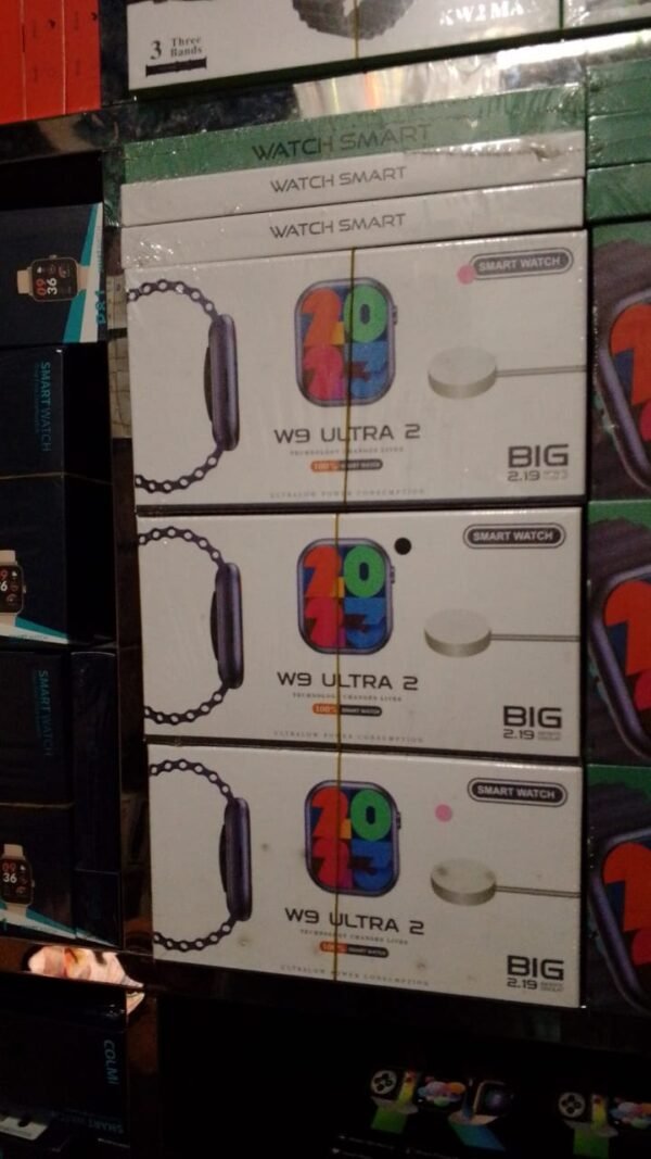 W9 ultra 2 smart watch Comes with big 2.19in infinite display - Image 2