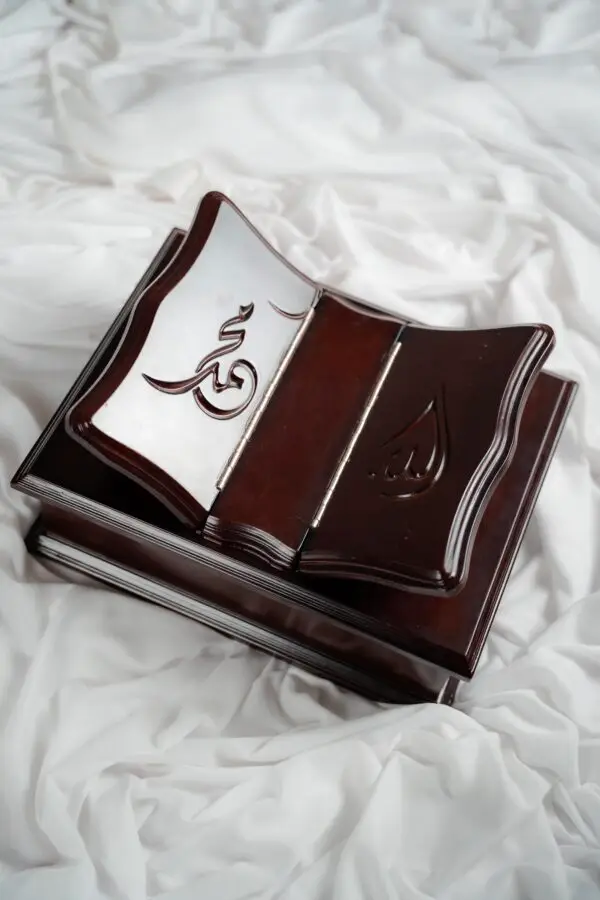 Wooden Rehal with Box - Premium Quality - Image 3