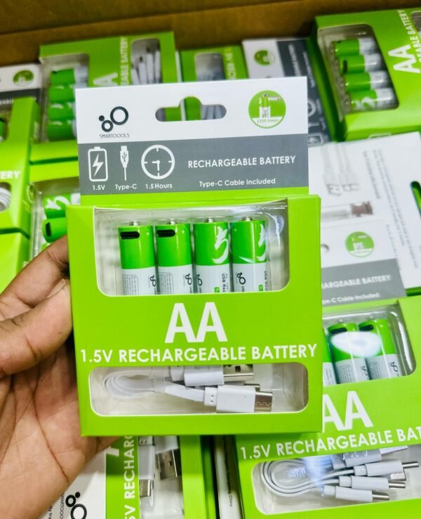 SmarToools RB40 AAA & AA 1.5V 750 mWh Rechargeable Battery